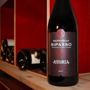 Bouteille de vin rouge italien Valpolicella doc